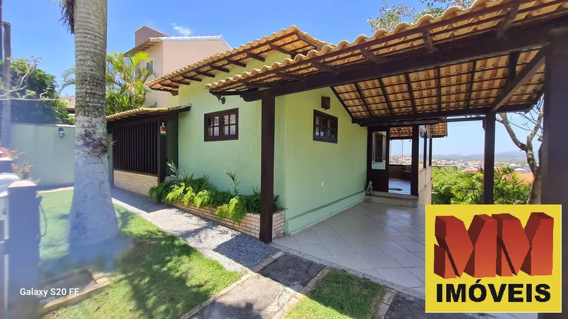 Foto 1 de Casa de Condomínio com 3 quartos à venda, 158m2 em Ogiva, Cabo Frio - RJ
