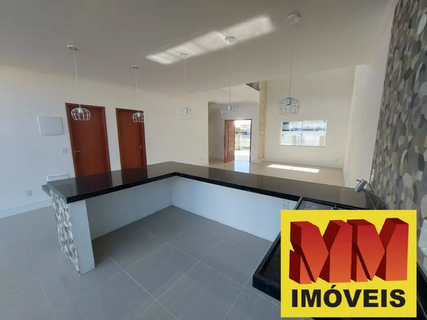 Foto 4 de Casa de Condomínio com 4 quartos à venda, 223m2 em Cabo Frio - RJ