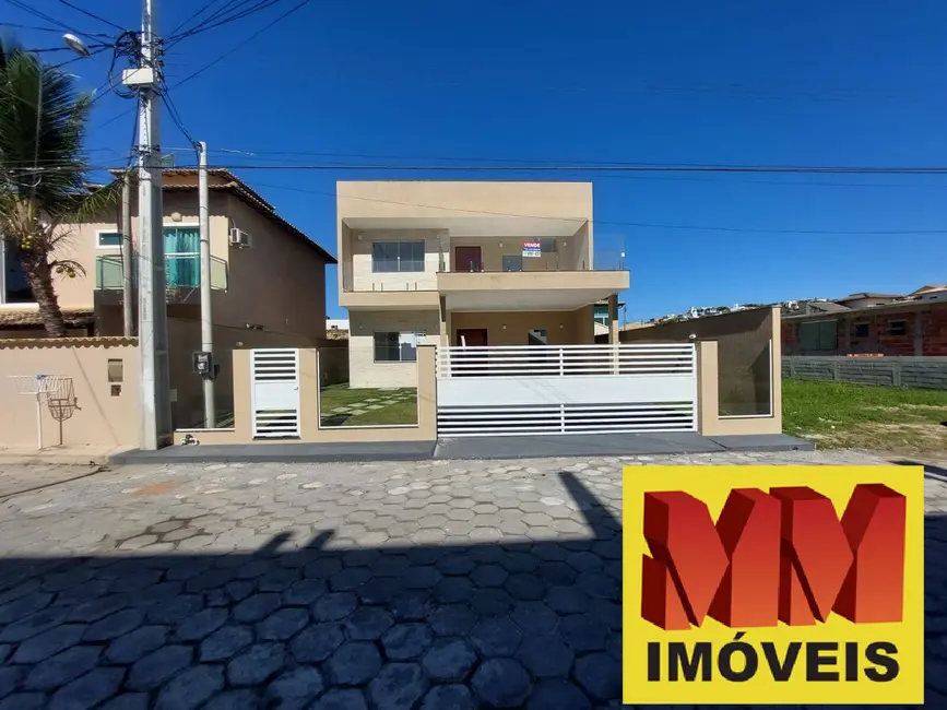 Foto 1 de Casa de Condomínio com 4 quartos à venda, 223m2 em Cabo Frio - RJ