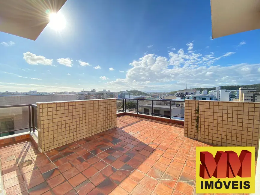 Foto 2 de Cobertura com 2 quartos à venda, 190m2 em Centro, Cabo Frio - RJ