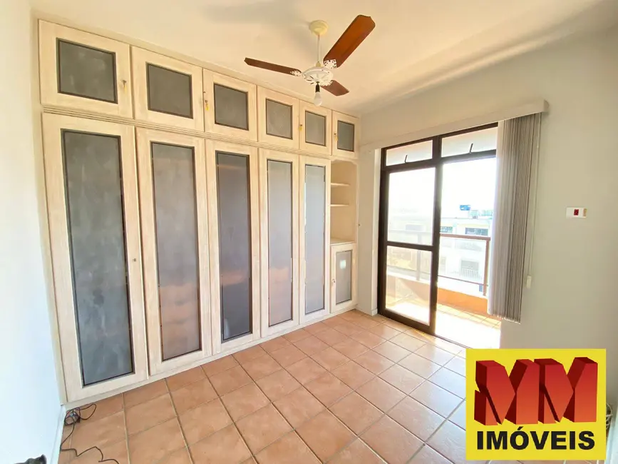 Cobertura com 2 quartos à venda, 190m2 em Centro, Cabo Frio - RJ - imagem 8 Foto 8 de Cobertura com 2 quartos à venda, 190m2 em Centro, Cabo Frio - RJ