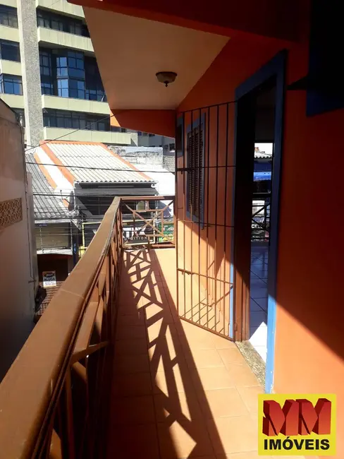 Sala Comercial para alugar, 30m2 em Centro, Cabo Frio - RJ - imagem 3 Foto 3 de Sala Comercial para alugar, 30m2 em Centro, Cabo Frio - RJ