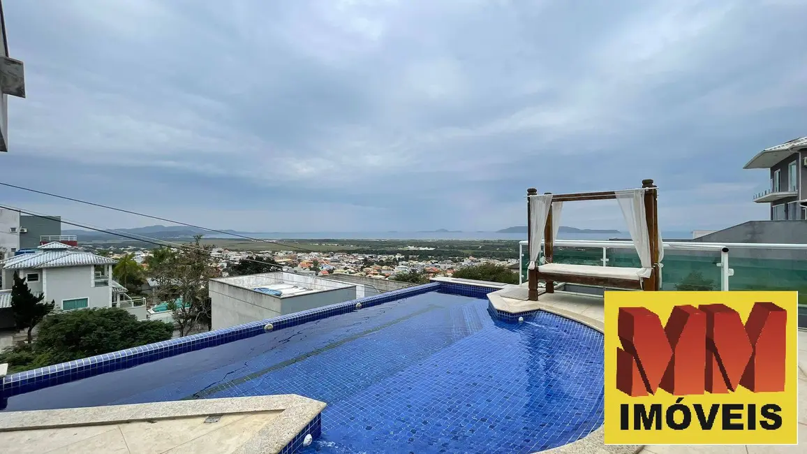 Foto 1 de Casa de Condomínio com 2 quartos à venda, 280m2 em Ogiva, Cabo Frio - RJ