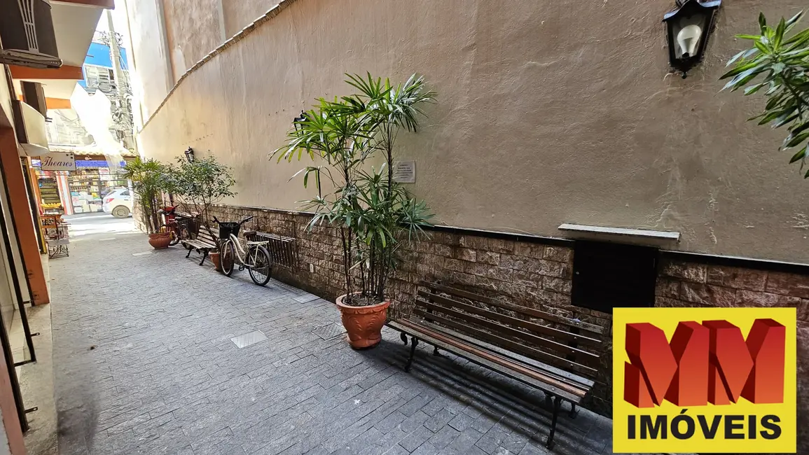 Sala Comercial para alugar, 30m2 em Centro, Cabo Frio - RJ - imagem 9 Foto 9 de Sala Comercial para alugar, 30m2 em Centro, Cabo Frio - RJ