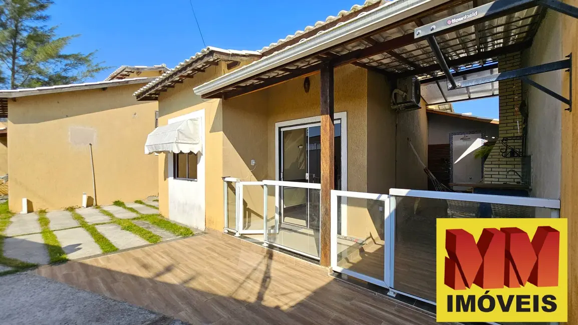 Foto 1 de Casa de Condomínio com 2 quartos à venda, 70m2 em Cabo Frio - RJ