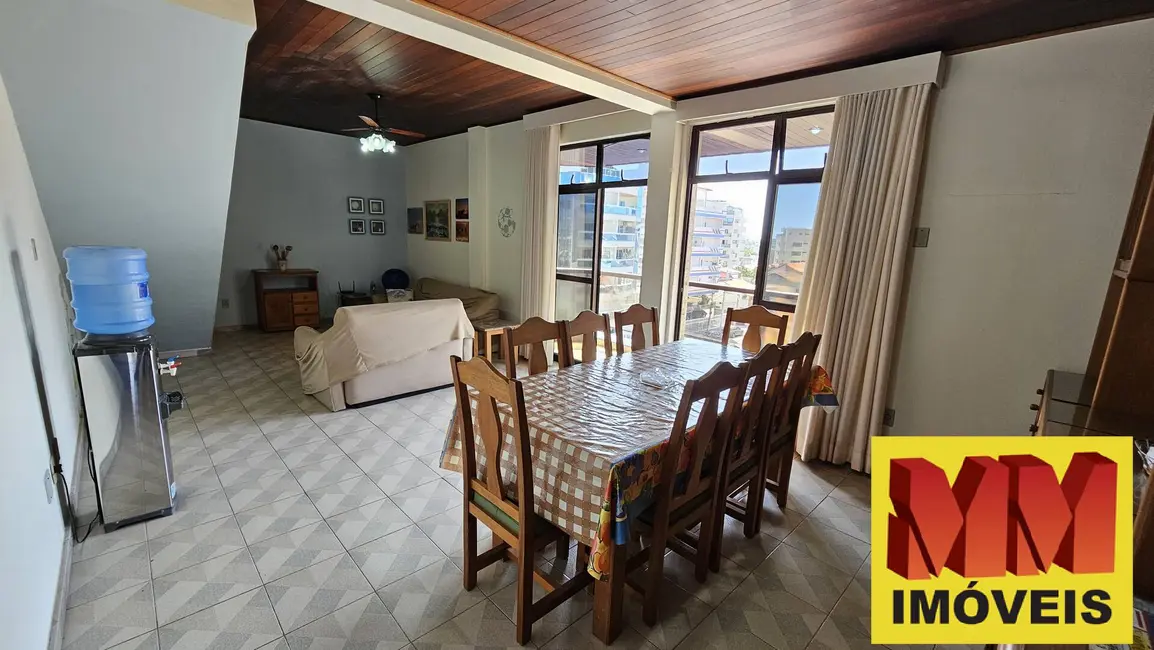 Cobertura com 4 quartos à venda, 250m2 em Passagem, Cabo Frio - RJ - imagem 3 Foto 3 de Cobertura com 4 quartos à venda, 250m2 em Passagem, Cabo Frio - RJ