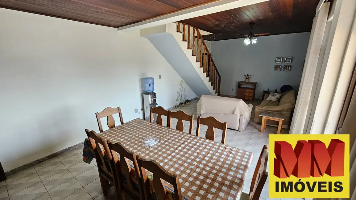 Cobertura com 4 quartos à venda, 250m2 em Passagem, Cabo Frio - RJ - imagem 6 Foto 6 de Cobertura com 4 quartos à venda, 250m2 em Passagem, Cabo Frio - RJ