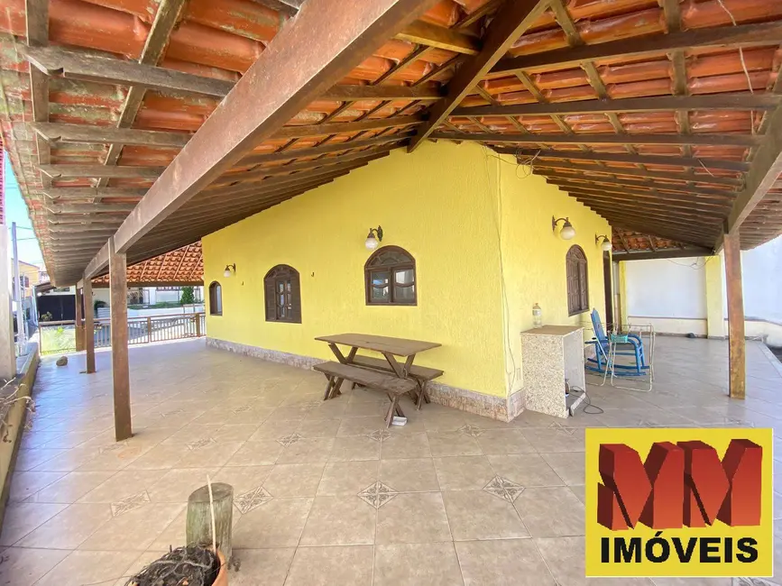 Foto 2 de Casa de Condomínio com 3 quartos à venda, 213m2 em Cabo Frio - RJ