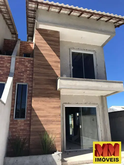 Foto 4 de Casa com 4 quartos à venda, 103m2 em Cabo Frio - RJ