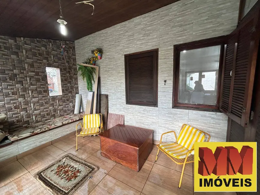 Casa de Condomínio com 3 quartos para alugar, 53m2 em Palmeiras, Cabo Frio - RJ - imagem 4 Foto 4 de Casa de Condomínio com 3 quartos para alugar, 53m2 em Palmeiras, Cabo Frio - RJ