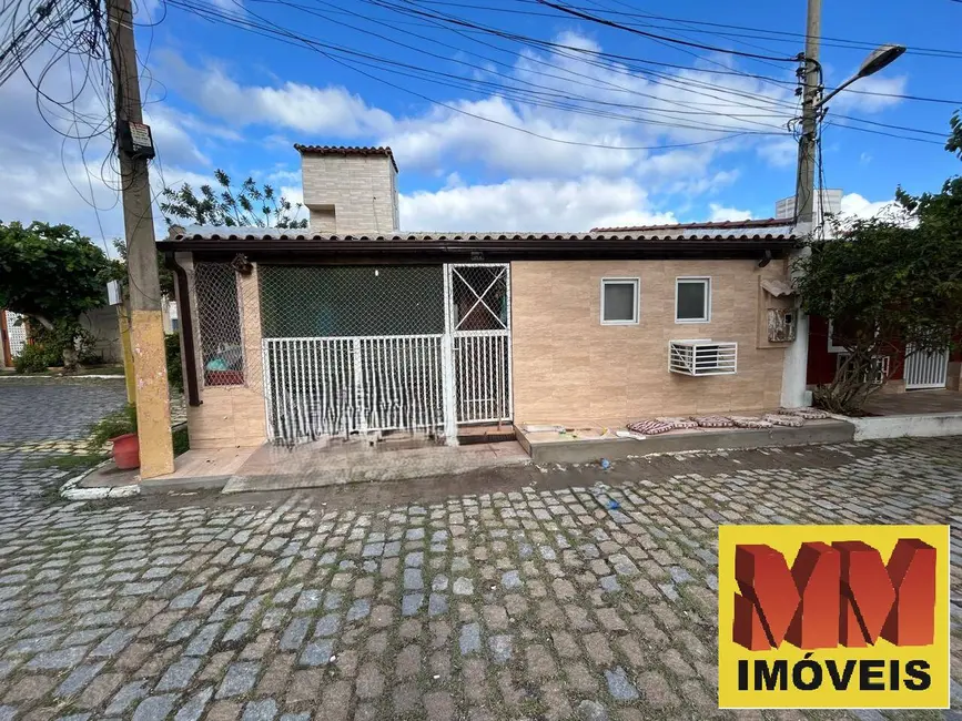 Casa de Condomínio com 3 quartos para alugar, 53m2 em Palmeiras, Cabo Frio - RJ - imagem 2 Foto 2 de Casa de Condomínio com 3 quartos para alugar, 53m2 em Palmeiras, Cabo Frio - RJ