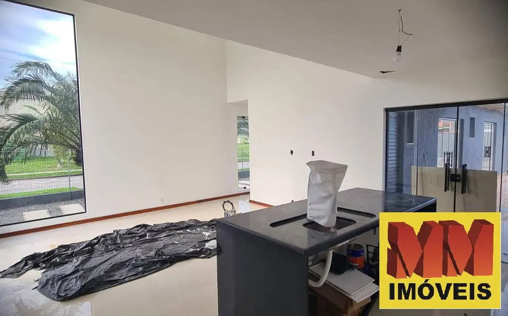 Foto 4 de Casa de Condomínio com 3 quartos à venda, 160m2 em Ogiva, Cabo Frio - RJ