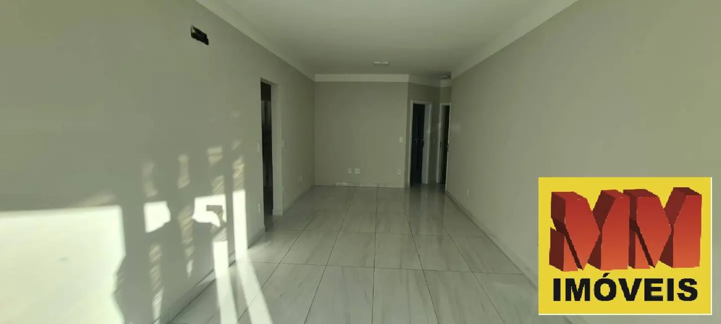 Foto 3 de Apartamento com 3 quartos para alugar, 140m2 em Braga, Cabo Frio - RJ