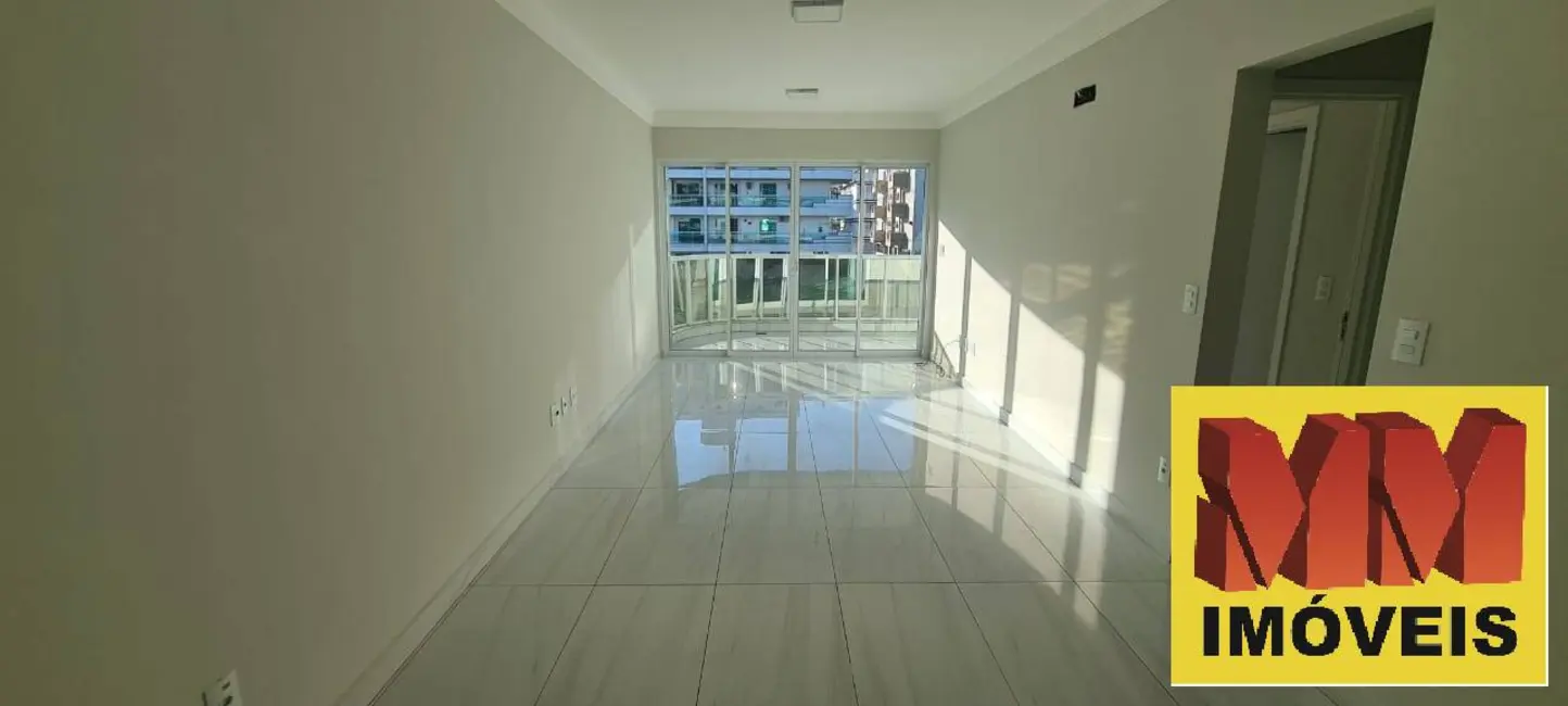 Foto 2 de Apartamento com 3 quartos para alugar, 140m2 em Braga, Cabo Frio - RJ