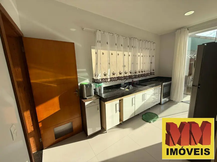 Foto 8 de Casa de Condomínio com 3 quartos à venda, 228m2 em Cabo Frio - RJ