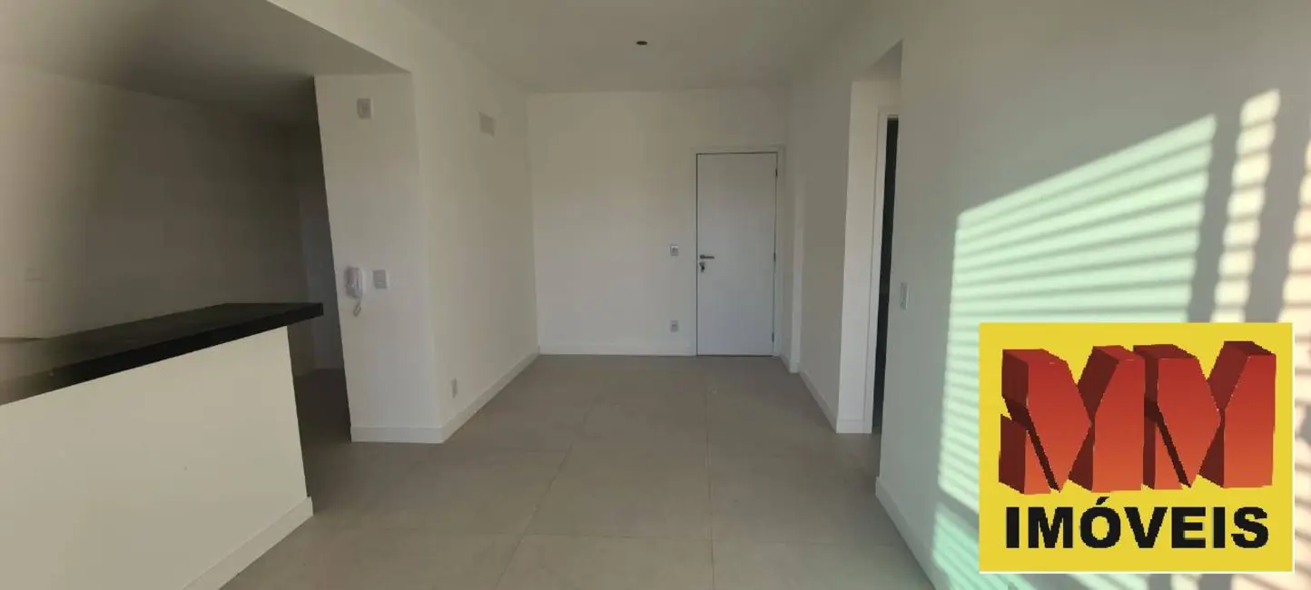 Apartamento com 2 quartos à venda, 75m2 em Nova São Pedro, Sao Pedro Da Aldeia - RJ - imagem 3 Foto 3 de Apartamento com 2 quartos à venda, 75m2 em Nova São Pedro, Sao Pedro Da Aldeia - RJ