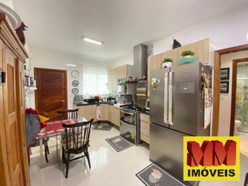 Foto 7 de Casa com 4 quartos à venda, 200m2 em Palmeiras, Cabo Frio - RJ