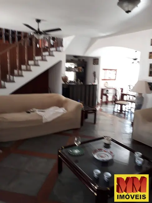 Foto 3 de Casa com 5 quartos à venda, 350m2 em Passagem, Cabo Frio - RJ