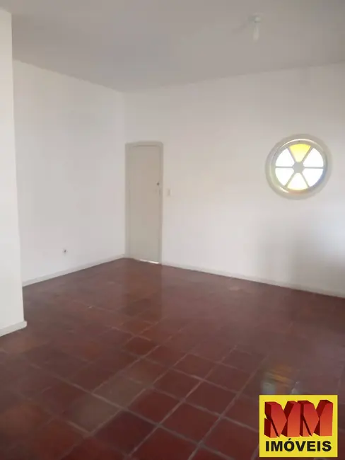 Foto 2 de Casa com 4 quartos à venda, 200m2 em Braga, Cabo Frio - RJ