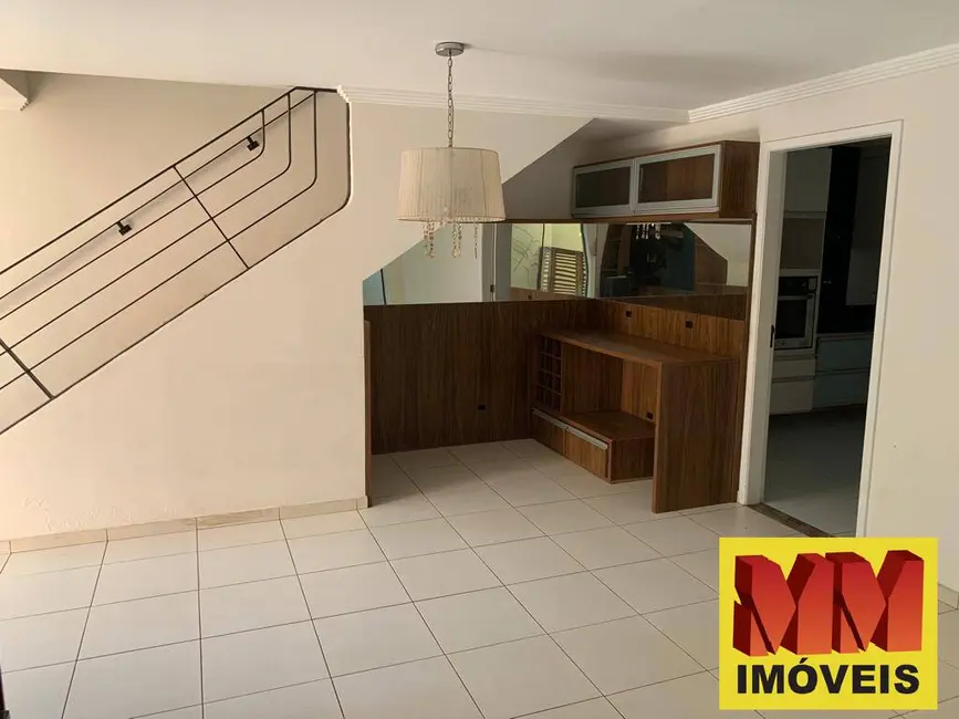 Foto 2 de Casa de Condomínio com 4 quartos à venda, 125m2 em Palmeiras, Cabo Frio - RJ