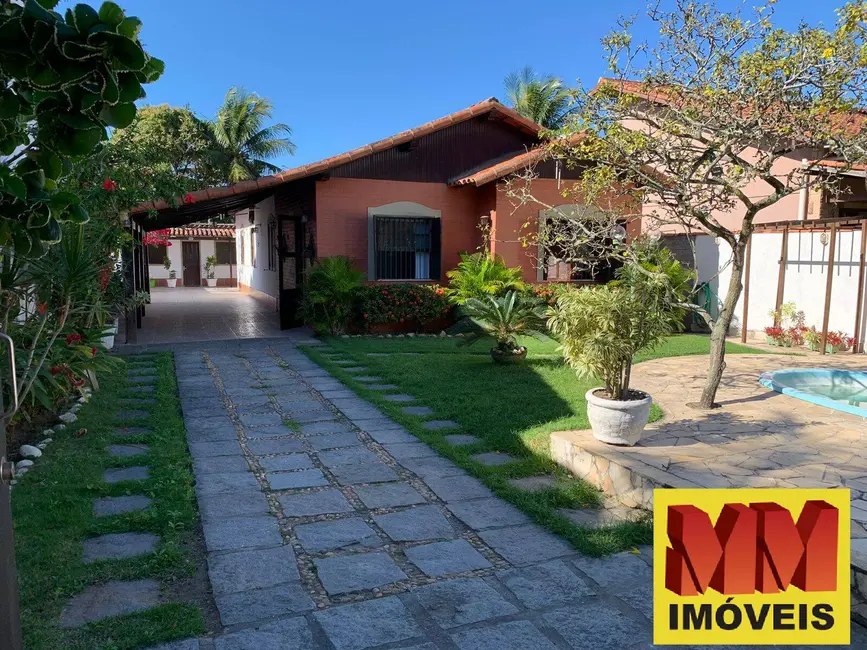 Foto 1 de Casa com 5 quartos à venda, 200m2 em Porto do Carro, Cabo Frio - RJ