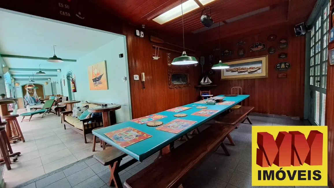 Foto 8 de Casa com 13 quartos à venda, 430m2 em Arraial Do Cabo - RJ