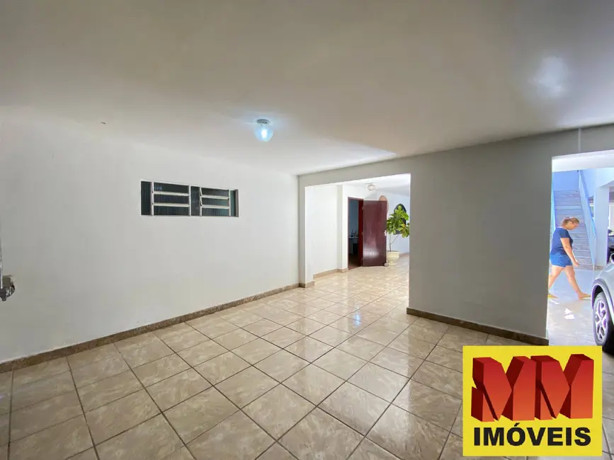 Foto 2 de Casa com 6 quartos à venda, 272m2 em Jardim Excelsior, Cabo Frio - RJ