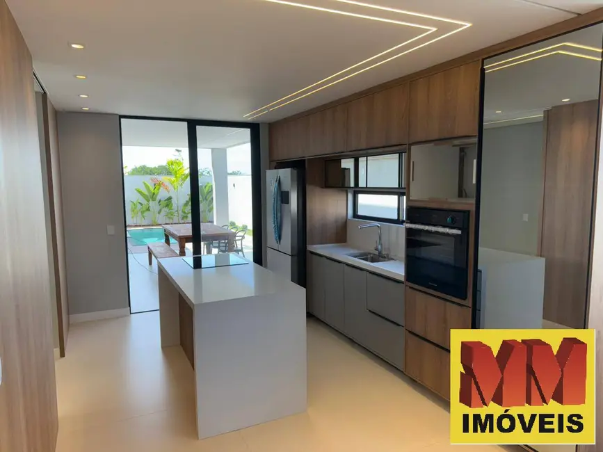 Casa de Condomínio com 3 quartos à venda, 186m2 em Cabo Frio - RJ - imagem 8 Foto 8 de Casa de Condomínio com 3 quartos à venda, 186m2 em Cabo Frio - RJ