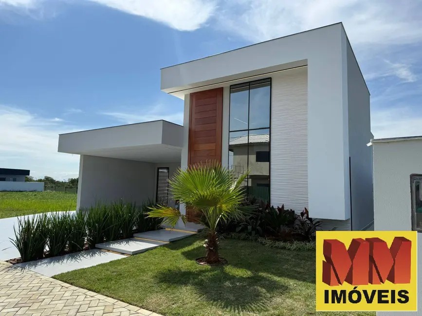 Casa de Condomínio com 3 quartos à venda, 186m2 em Cabo Frio - RJ - imagem 1 Foto 1 de Casa de Condomínio com 3 quartos à venda, 186m2 em Cabo Frio - RJ