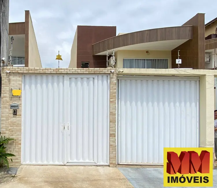 Foto 1 de Casa com 3 quartos à venda, 125m2 em Cabo Frio - RJ