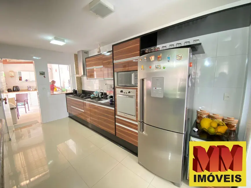 Foto 7 de Casa com 3 quartos à venda, 125m2 em Cabo Frio - RJ