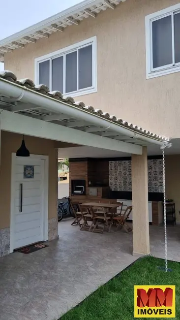 Casa de Condomínio com 4 quartos à venda, 220m2 em Cabo Frio - RJ - imagem 8 Foto 8 de Casa de Condomínio com 4 quartos à venda, 220m2 em Cabo Frio - RJ