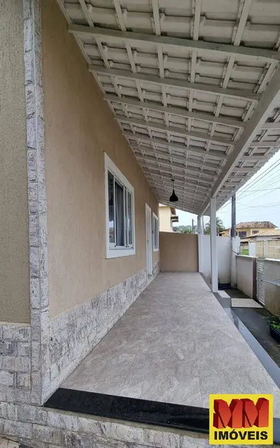 Casa de Condomínio com 4 quartos à venda, 220m2 em Cabo Frio - RJ - imagem 4 Foto 4 de Casa de Condomínio com 4 quartos à venda, 220m2 em Cabo Frio - RJ