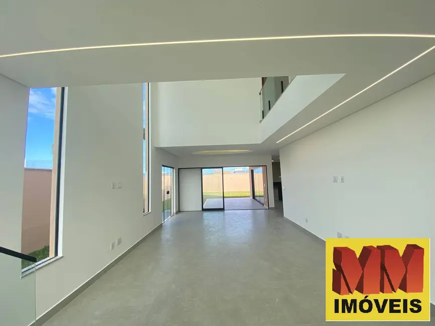 Casa de Condomínio com 3 quartos à venda, 180m2 em Ogiva, Cabo Frio - RJ - imagem 5 Foto 5 de Casa de Condomínio com 3 quartos à venda, 180m2 em Ogiva, Cabo Frio - RJ