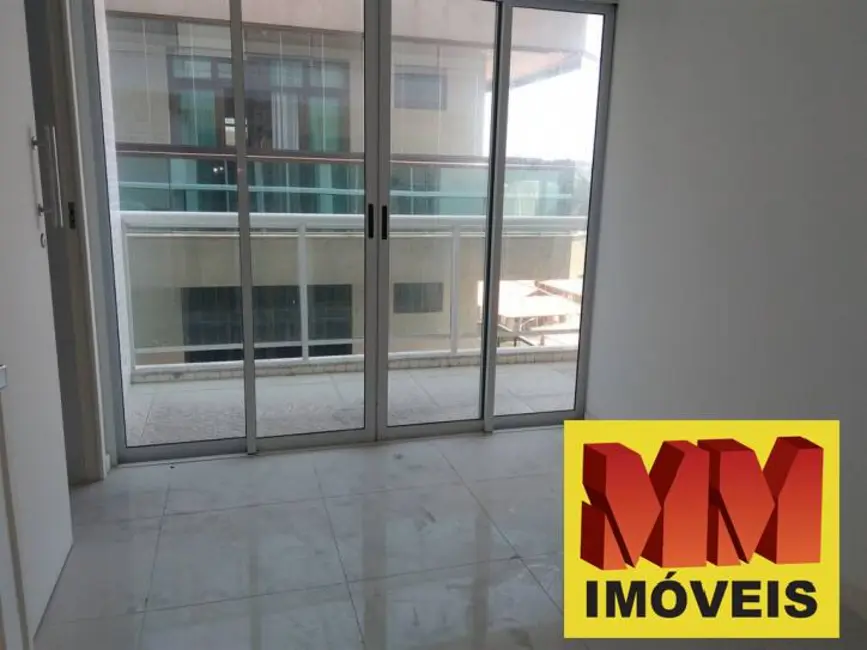 Foto 9 de Cobertura com 6 quartos à venda, 370m2 em Cabo Frio - RJ