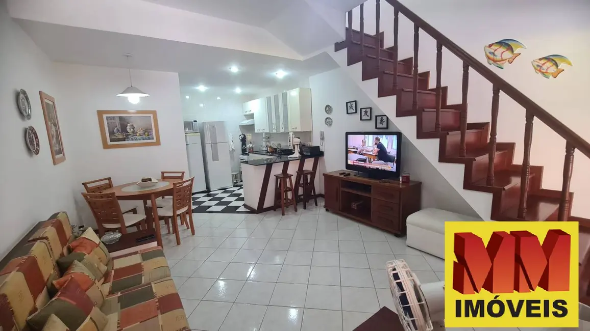 Foto 2 de Casa de Condomínio com 2 quartos à venda, 80m2 em Peró, Cabo Frio - RJ