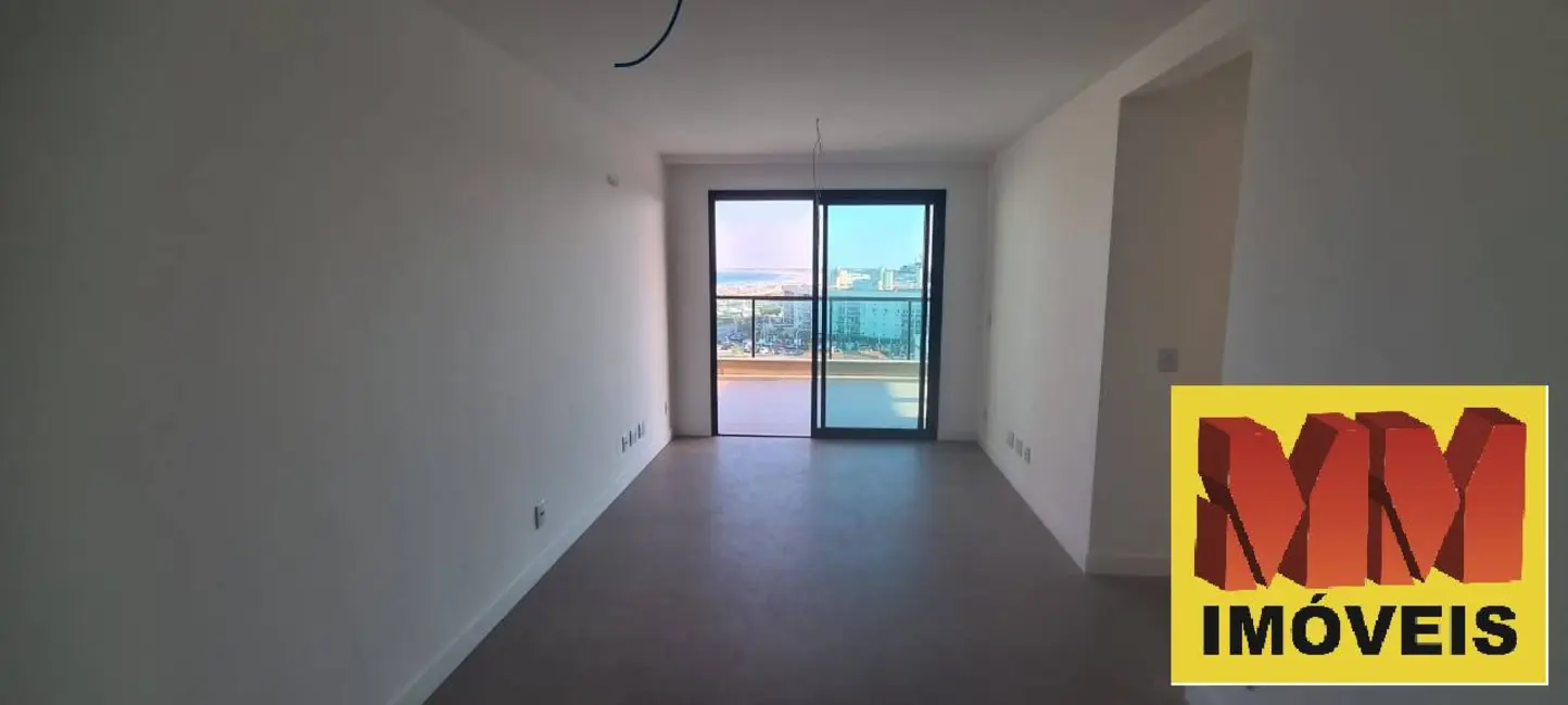 Foto 4 de Cobertura com 3 quartos à venda, 120m2 em Centro, Cabo Frio - RJ