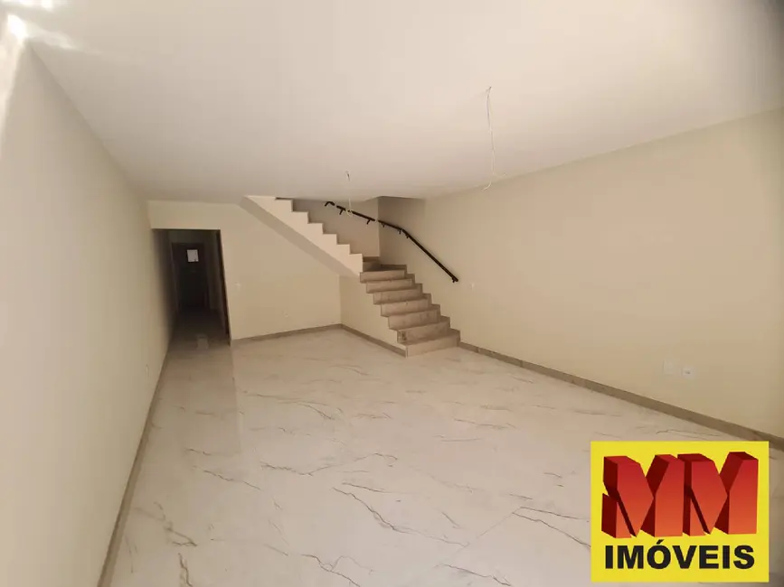 Foto 2 de Casa com 4 quartos à venda, 163m2 em Jardim Excelsior, Cabo Frio - RJ