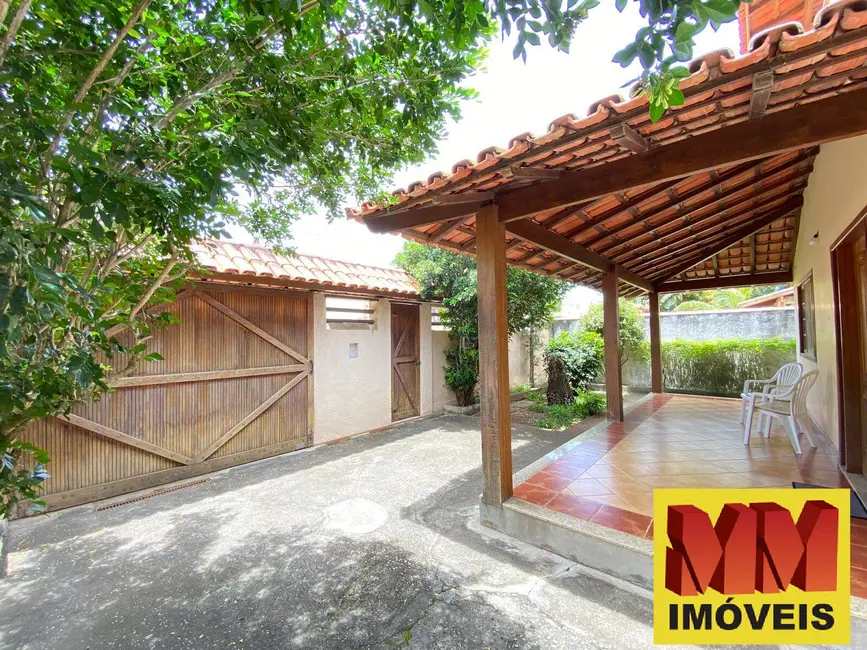 Foto 3 de Casa com 5 quartos à venda, 180m2 em Recanto das Dunas, Cabo Frio - RJ