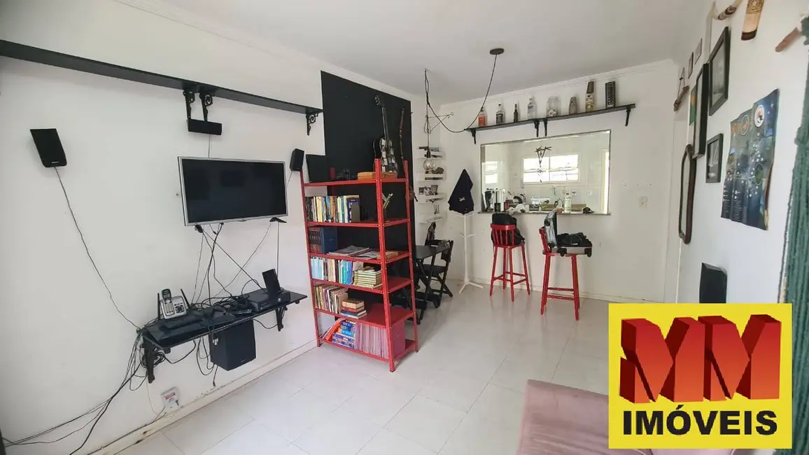 Foto 6 de Casa com 3 quartos à venda, 150m2 em Cabo Frio - RJ