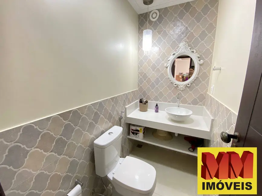 Casa de Condomínio com 4 quartos à venda, 172m2 em Jardim Flamboyant, Cabo Frio - RJ - imagem 8 Foto 8 de Casa de Condomínio com 4 quartos à venda, 172m2 em Jardim Flamboyant, Cabo Frio - RJ