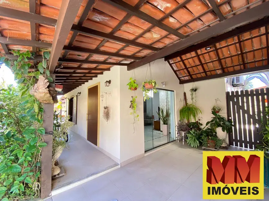 Foto 2 de Casa de Condomínio com 4 quartos à venda, 172m2 em Jardim Flamboyant, Cabo Frio - RJ