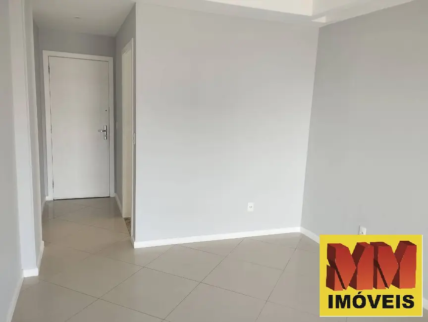 Foto 2 de Apartamento com 3 quartos à venda, 106m2 em Braga, Cabo Frio - RJ