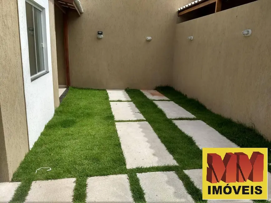 Foto 2 de Casa de Condomínio com 2 quartos à venda, 80m2 em Cabo Frio - RJ