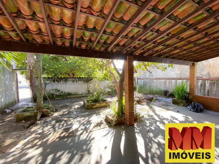 Casa com 5 quartos à venda, 417m2 em Cabo Frio - RJ - imagem 4 Foto 4 de Casa com 5 quartos à venda, 417m2 em Cabo Frio - RJ