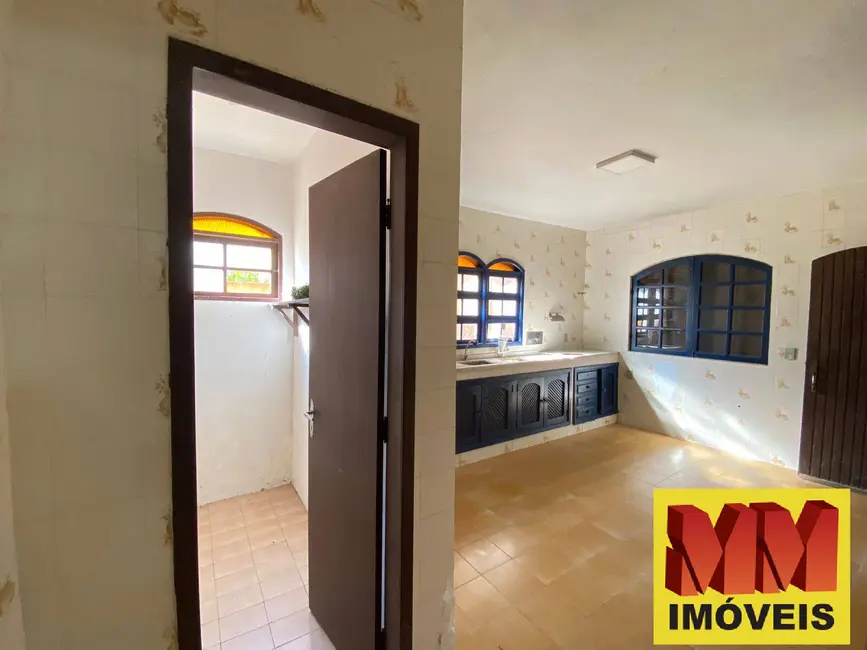 Casa com 5 quartos à venda, 417m2 em Cabo Frio - RJ - imagem 9 Foto 9 de Casa com 5 quartos à venda, 417m2 em Cabo Frio - RJ