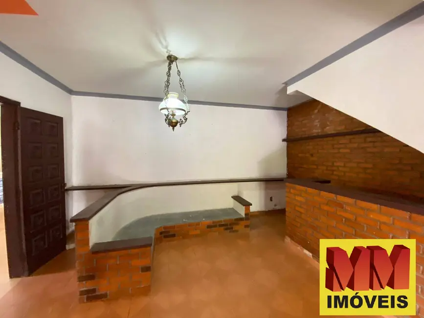 Casa com 5 quartos à venda, 417m2 em Cabo Frio - RJ - imagem 8 Foto 8 de Casa com 5 quartos à venda, 417m2 em Cabo Frio - RJ