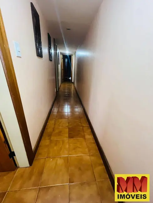 Apartamento com 3 quartos à venda, 146m2 em Centro, Cabo Frio - RJ - imagem 9 Foto 9 de Apartamento com 3 quartos à venda, 146m2 em Centro, Cabo Frio - RJ