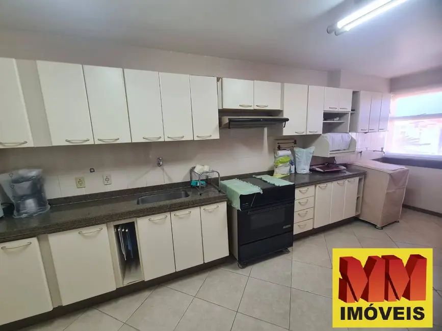 Cobertura com 4 quartos à venda, 288m2 em Centro, Cabo Frio - RJ - imagem 8 Foto 8 de Cobertura com 4 quartos à venda, 288m2 em Centro, Cabo Frio - RJ