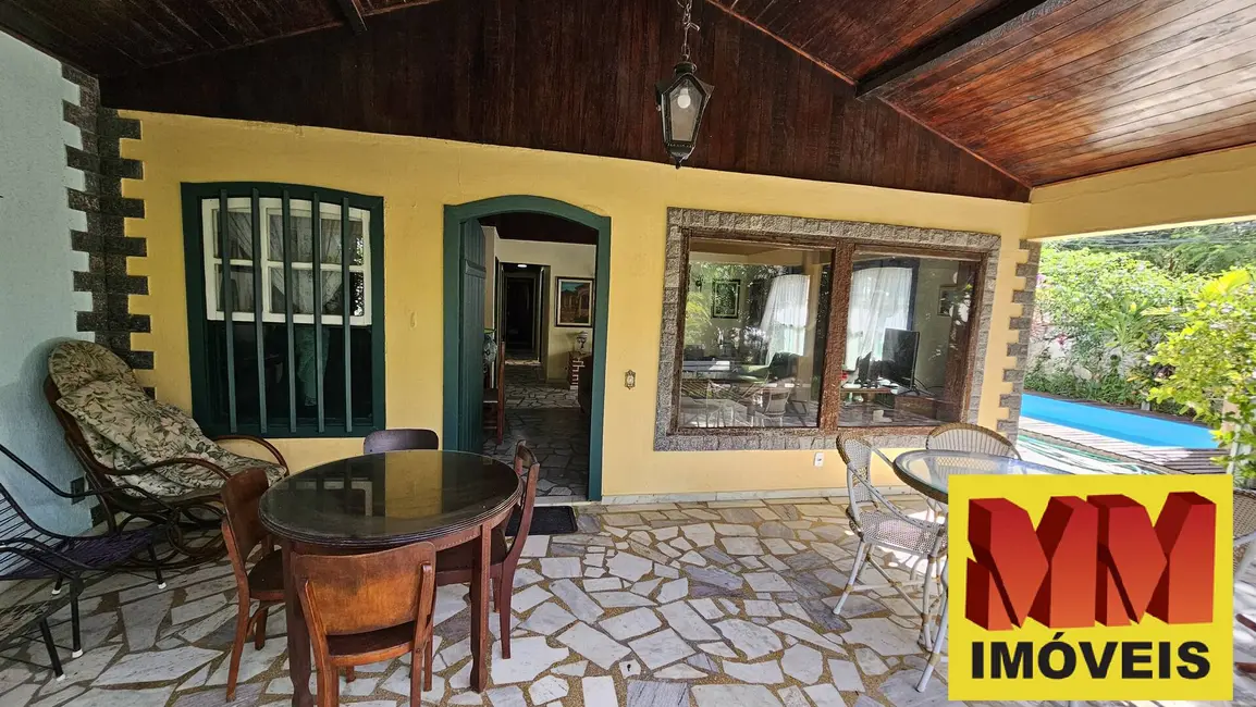 Casa com 5 quartos à venda, 300m2 em Palmeiras, Cabo Frio - RJ - imagem 3 Foto 3 de Casa com 5 quartos à venda, 300m2 em Palmeiras, Cabo Frio - RJ